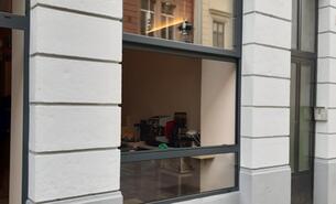 Výsuvné okno Plzeň - #1