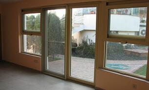 Výsuvné okno Pardubice - #1