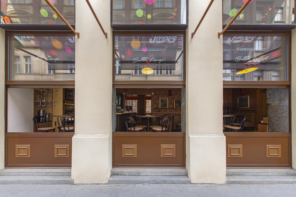 Výsuvné okno Praha