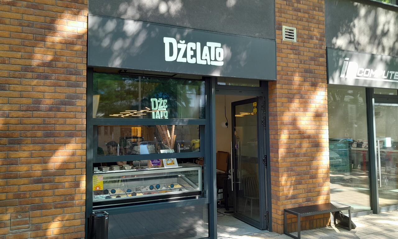 Výsuvné motorické okno Bratislava